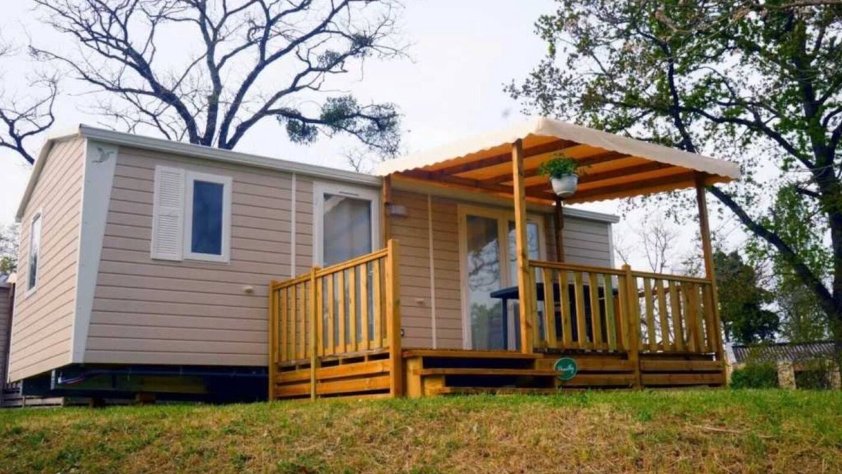 Bannay House | Camping 3 étoiles - ef00gh