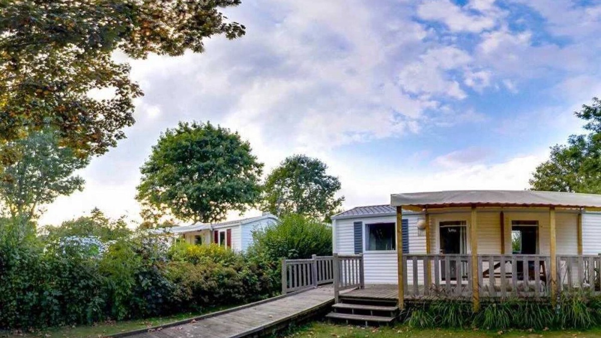 Pont-Scorff House | Camping 3 étoiles - Piscine - efcgag