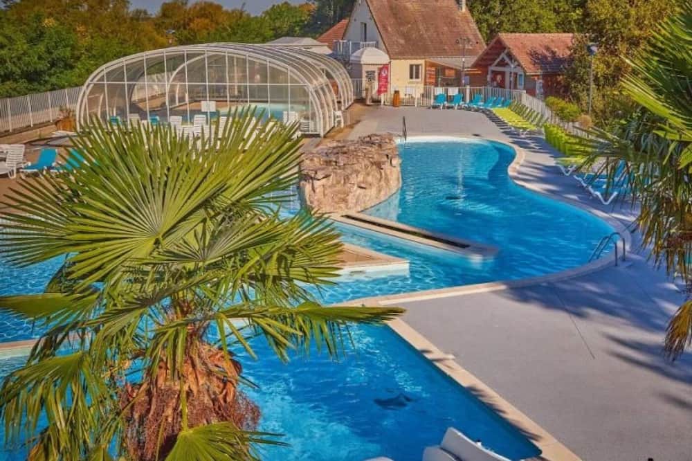 Trogues House | Camping 3 étoiles - Parc aquatique - efcaha