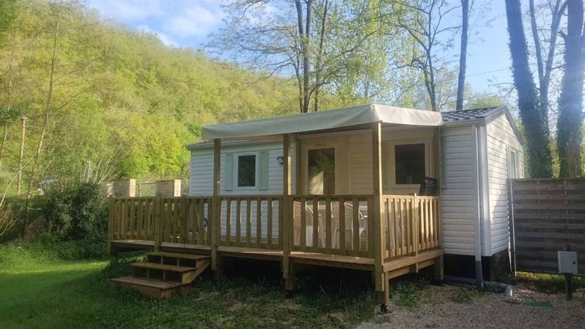 Le Change House | Camping 3 étoiles - Piscine - eeeghf