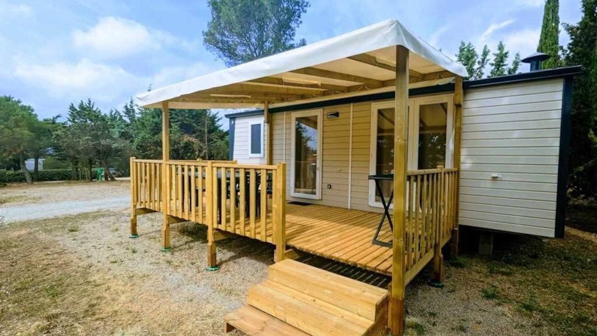 Fabrezan House | Camping 3 étoiles - Piscine - ccb0ffh