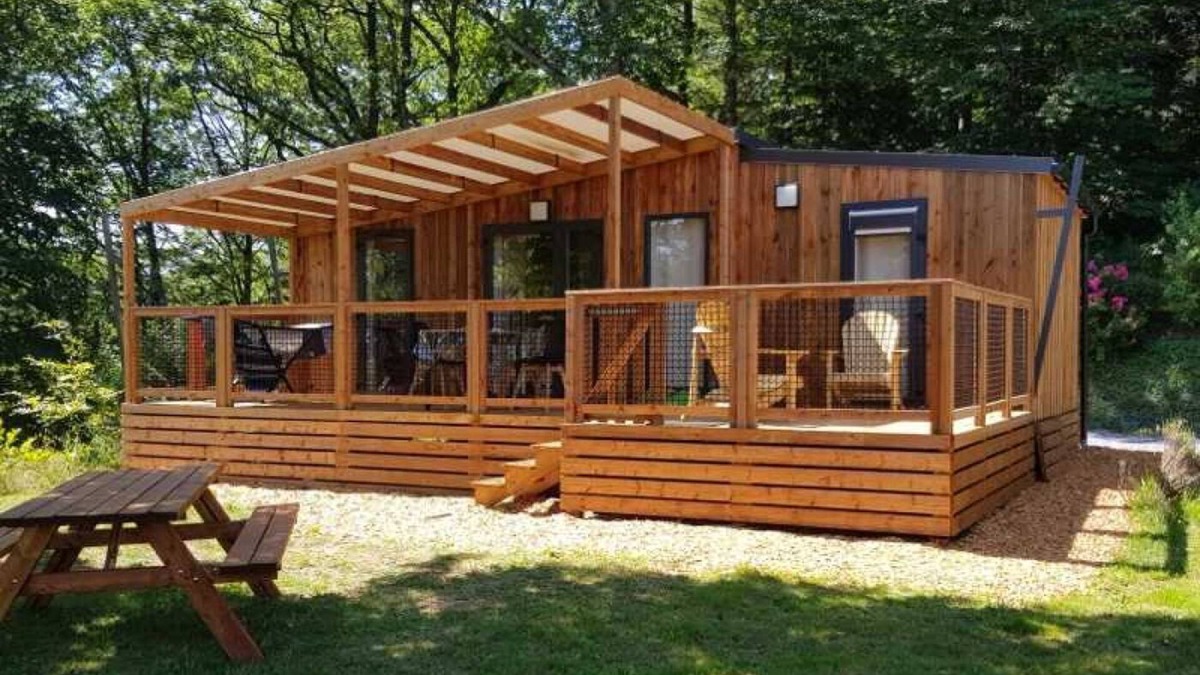 Le Bez House | Camping 3 étoiles - Piscine - efcfia