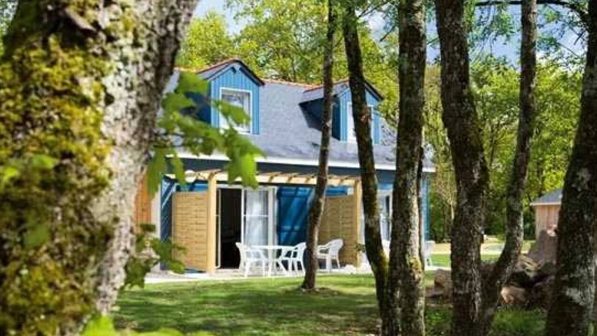 Saumur House | Camping 3 étoiles - Piscine - ccaiicd