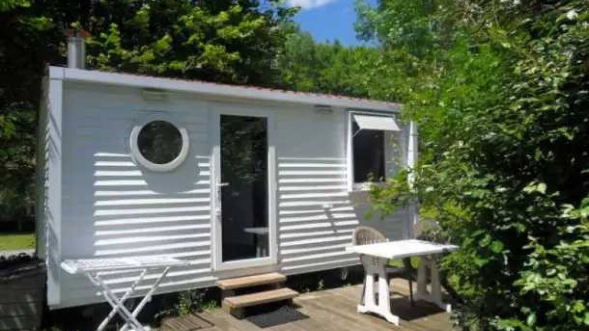 Urt House | Camping 3 étoiles - Piscine - eecbgc