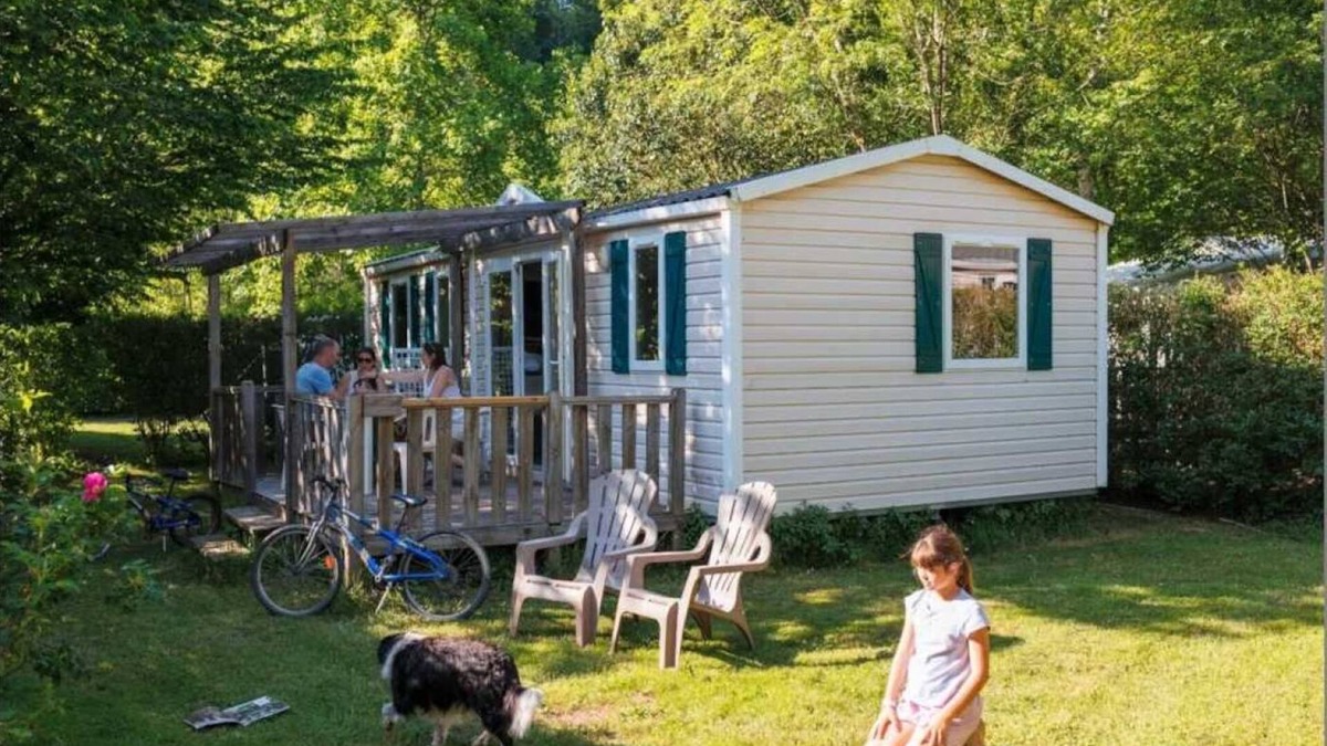 Montels House | Camping 4 étoiles - Piscine - ccbadea