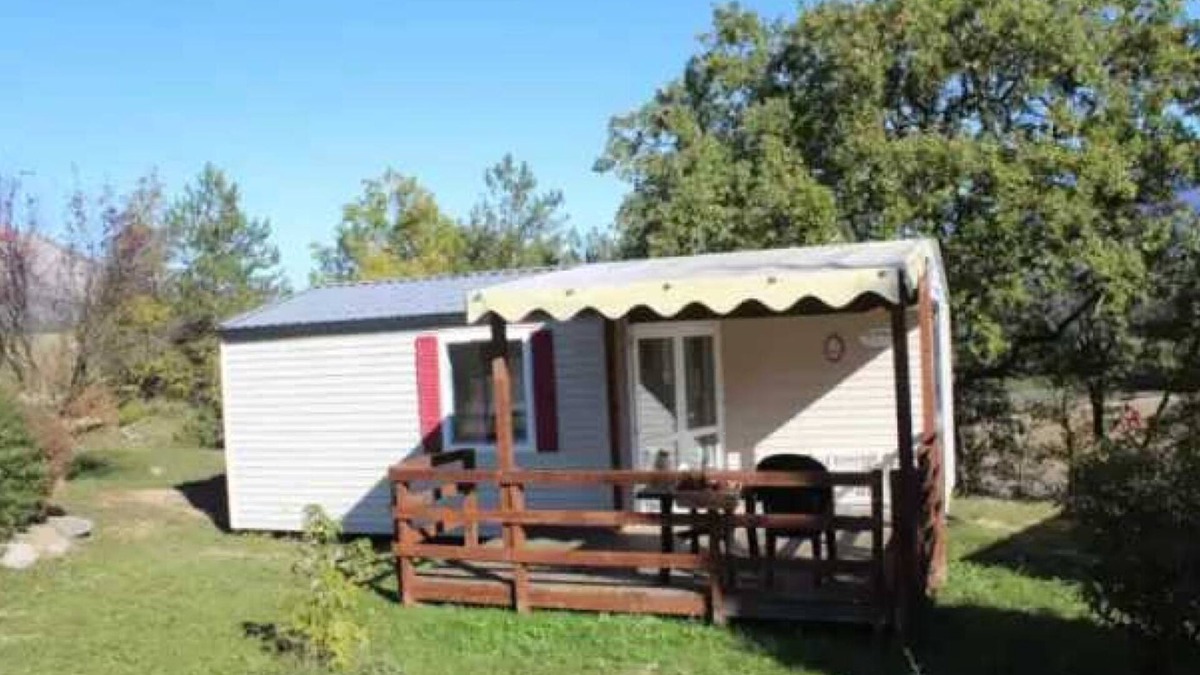 Recoubeau-Jansac House | Camping 4 étoiles - Parc aquatique - eebba0