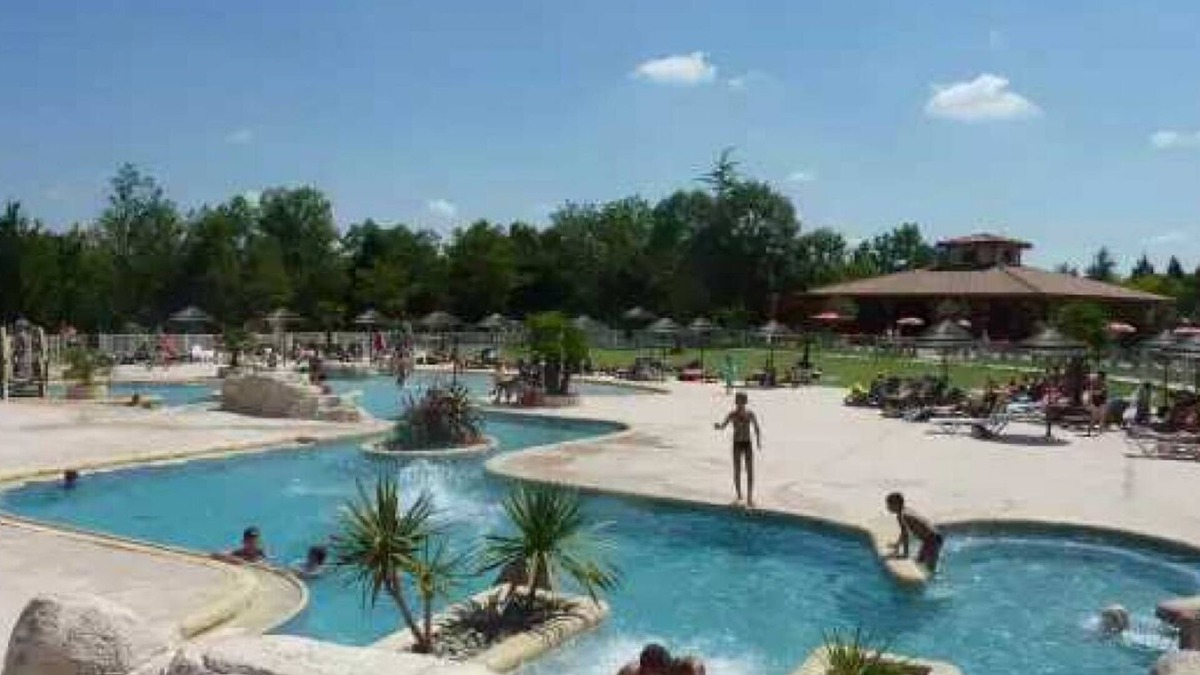 Saint-Cricq House | Camping 4 étoiles - Parc aquatique - eecgdh