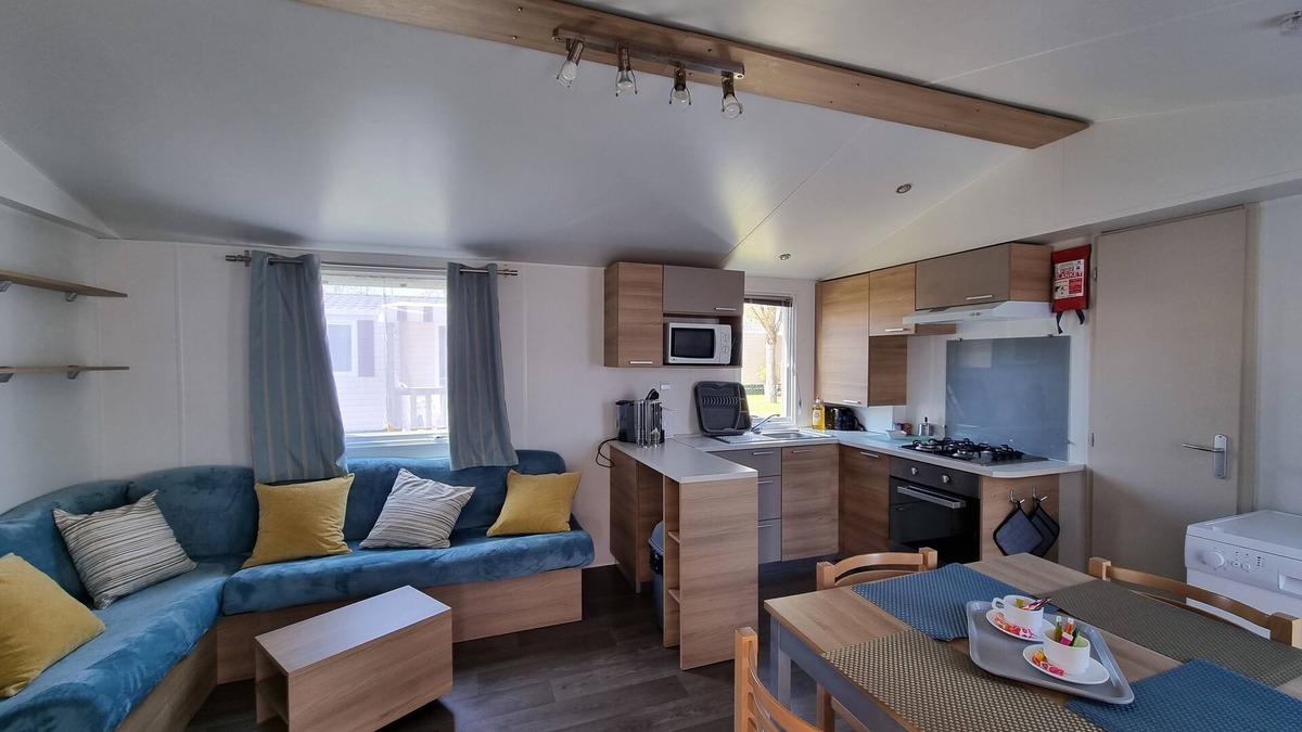 Coulanges House | Camping 4* 3 CH 2 SDB- Washing machine- Dishwasher Large terrace