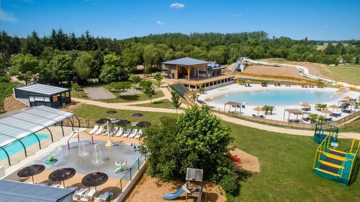 Aubigny-les-Clouzeaux House | Camping Campilô* - Mobile Home Privilège TV LV Clim 3 rooms 4/5 people