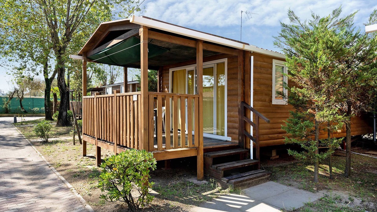 Chioggia RV Rental | Camping "Camping Grande Italia Vulcano 2" with Sea View