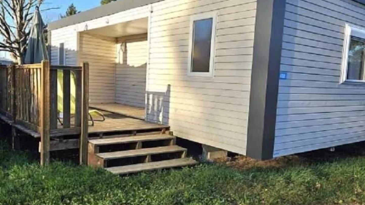 Charlieu House | Camping - ccbbcai - Two Bedroom Apartment, Sleeps 6