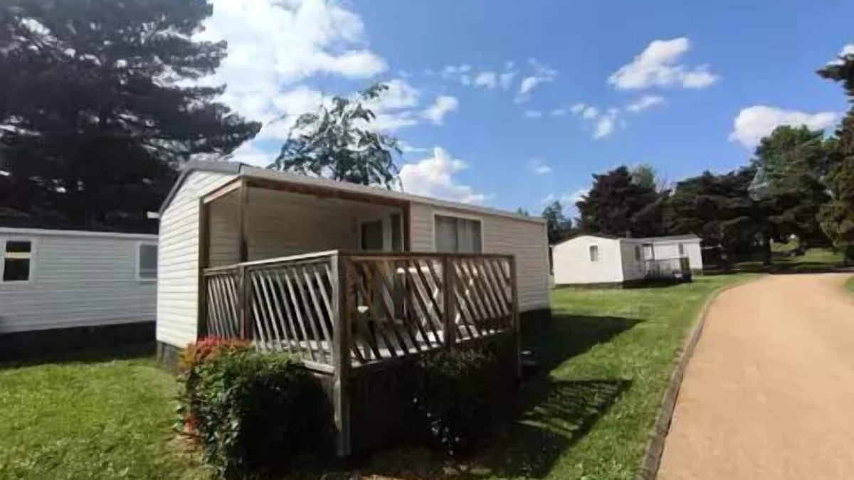 Ceyrat House | Camping Chanset * - Mobile home for 4 people