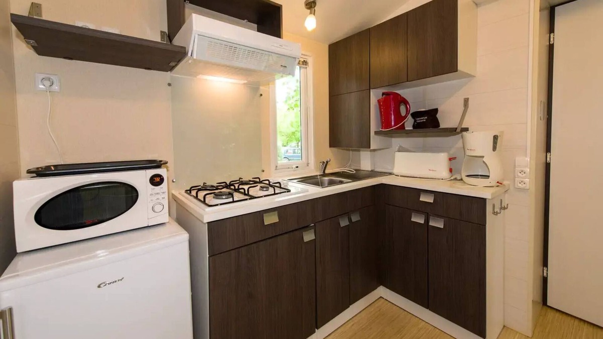 Brissac-Quince House | Camping de l'Etang Sites and Landscapes * - Cottage Comfort 2 ch - TV 6 persons