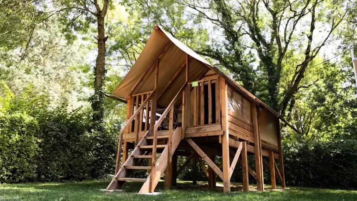 Brissac-Quince House | Camping de l'Etang* - Unusual Nature Cyclo Tent 2 rooms for 2 people - Without sanitary facilities - Without kitchenette