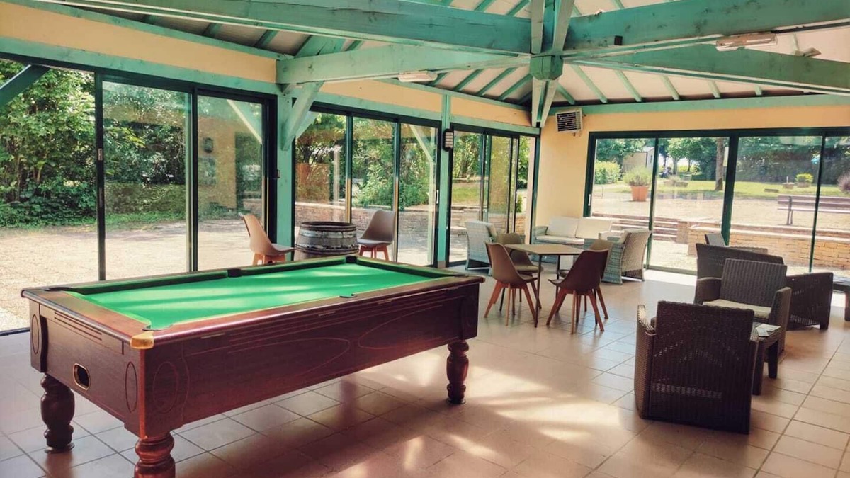 Santenay RV Rental | Camping de Santenay