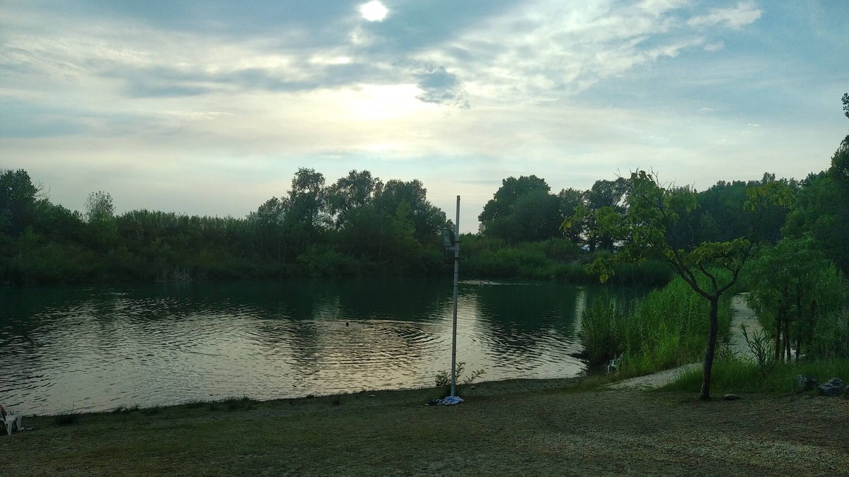 La Roque-d'Antheron House | Camping Domaine des Iscles