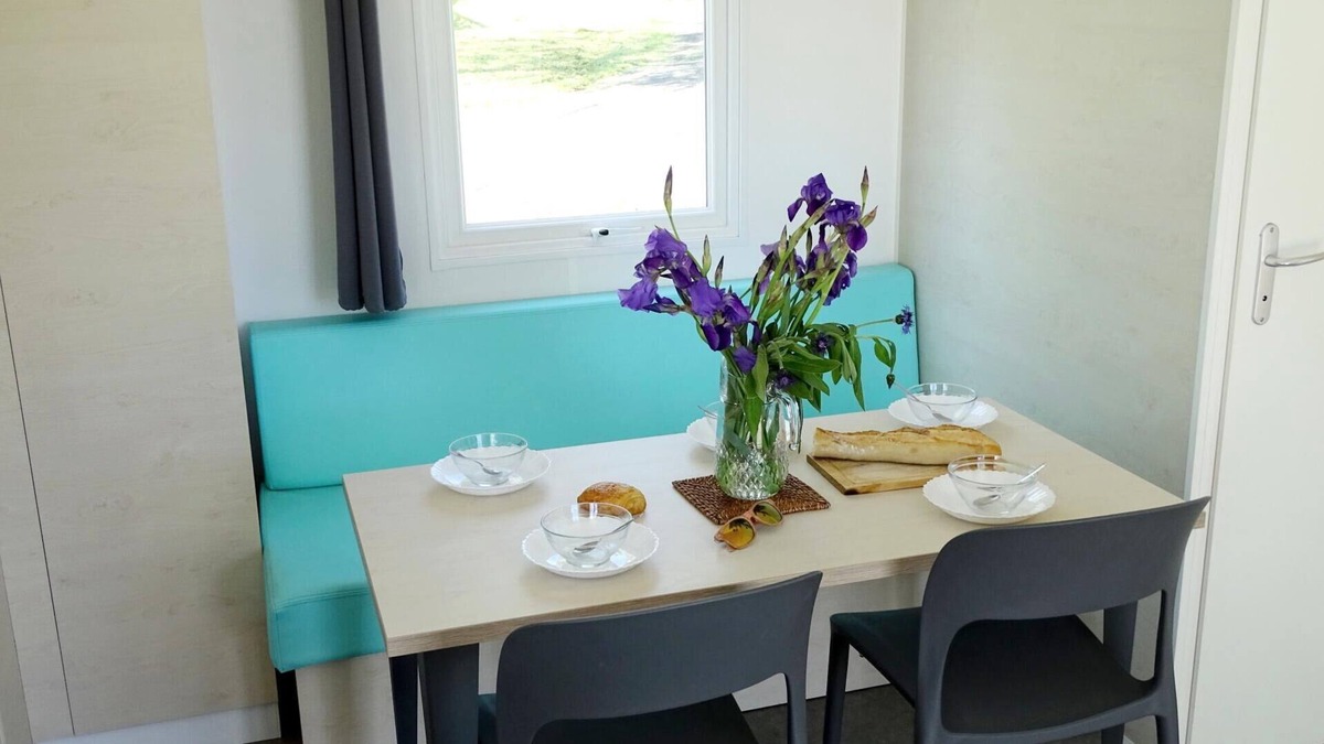 Huanne-Montmartin House | Camping du Bois de Reveuge**** - Super Mercure 3-room mobile home for 5 people