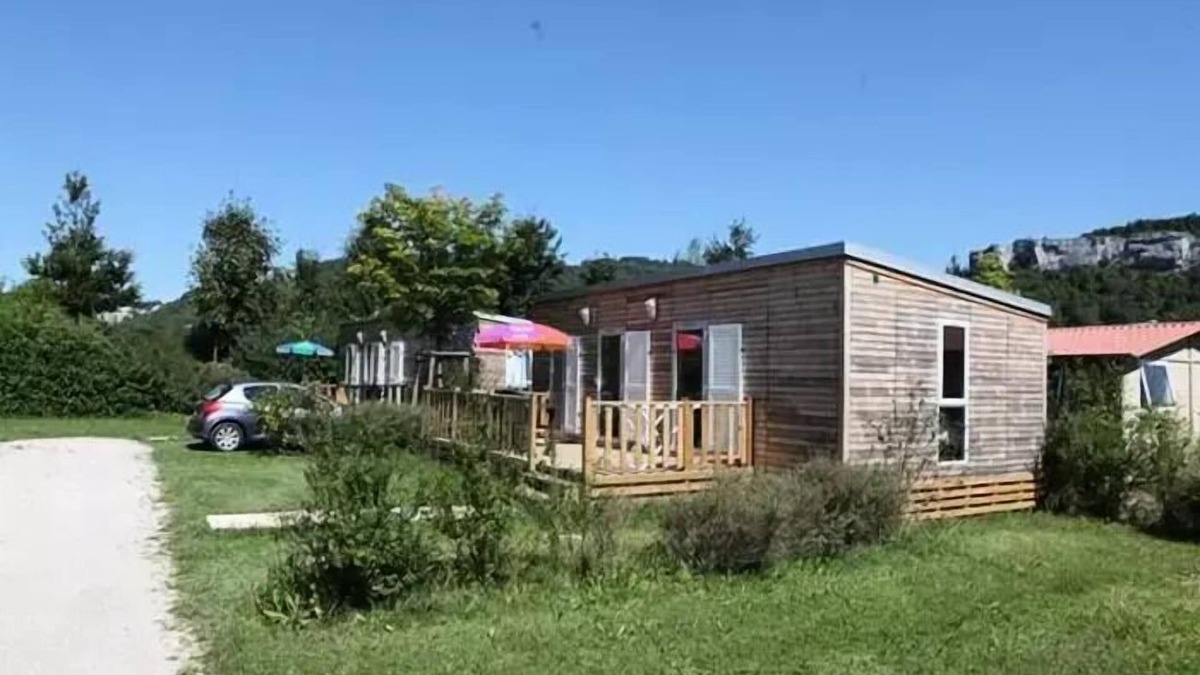 Ornans House | Camping Ecologique la Roche d'Ully* - Cottage Granvelle 3 rooms 4 people