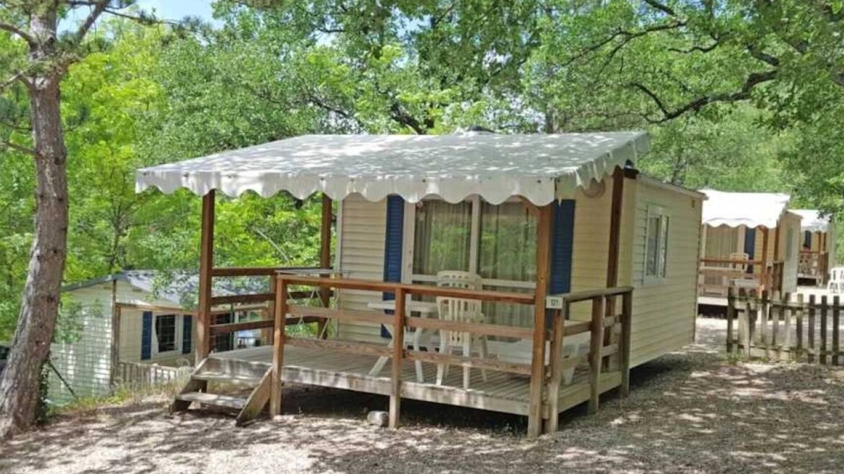 Moustiers-Sainte-Marie House | Camping 3 étoiles - ccbaeic