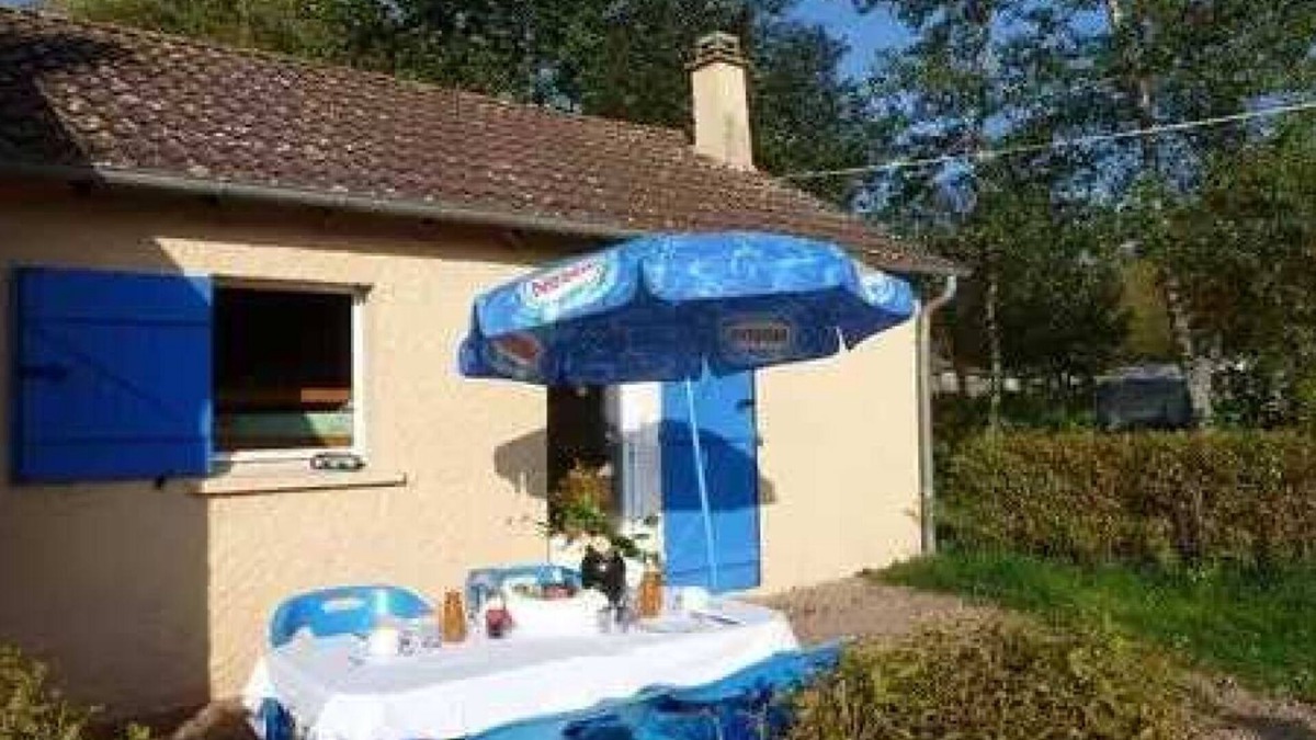 Saint-Honore-les-Bains House | Camping 3 étoiles - Parc aquatique - eeeaae