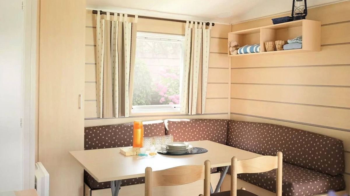 Saint-Paul-Trois-Chateaux House | Camping de la Colline * - 3 bedroom mobile home COMFORT 6 people