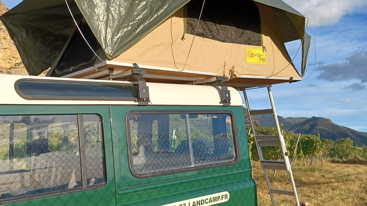 Goulles Cabin | camping in rooftent Landrover Defender