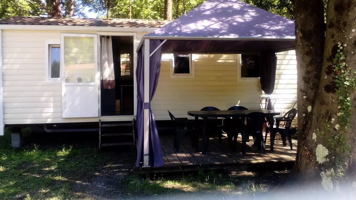 Saint-Jean-de-Valeriscle House | Camping L'Orée des Cévennes * - Mobil home Trigano 5 people