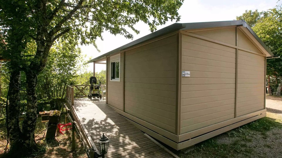 Saint-Leger-de-Fougeret Ski Chalet | Camping LA FOUGERAIE * - Chalet Studio PMR 2 people