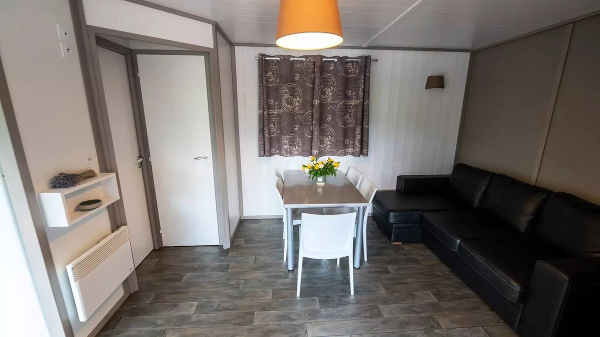 Die Ski Chalet | Camping La Pinède* - 4 room chalet for 7 people