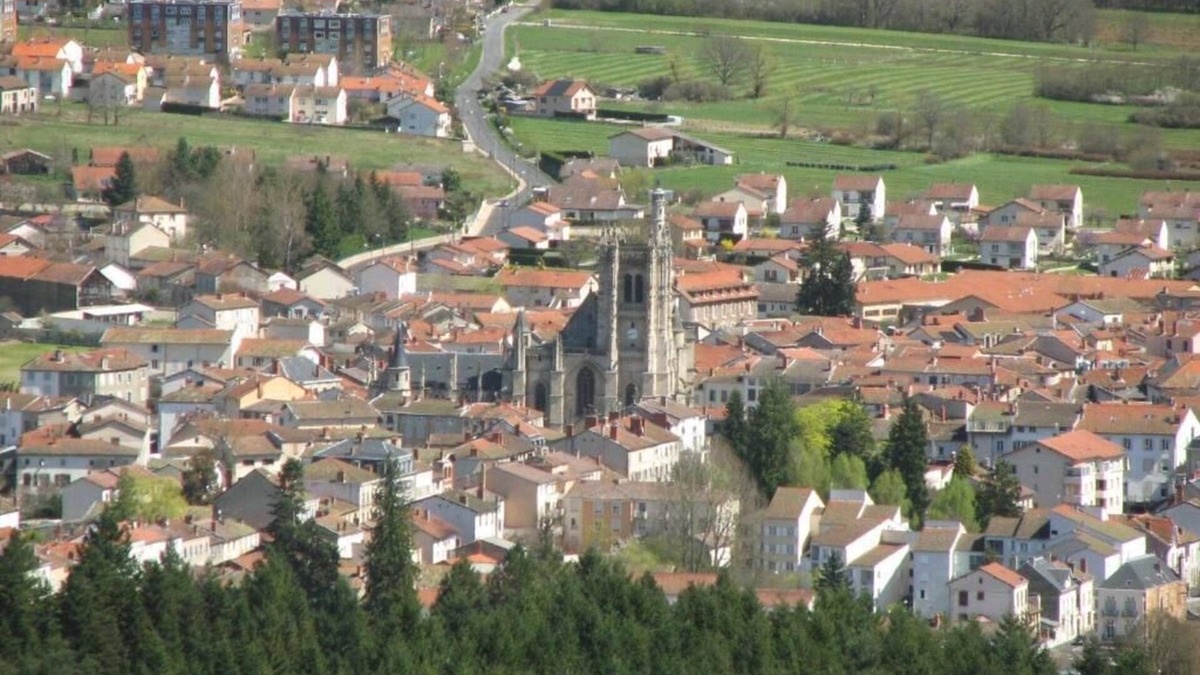Ambert Apartment | Camping La Vallée Verte