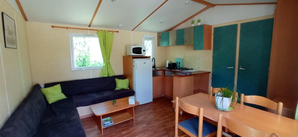 Limogne-en-Quercy Other | CAMPING LE BEL AIR Mobil home L'OLIVIER 4 personnes
