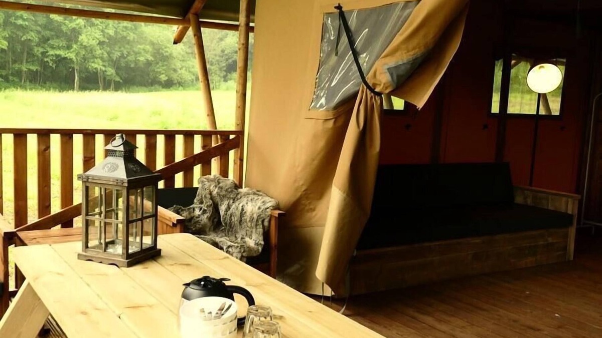 Louvemont House | Camping le Buisson **** - Luxury Tent Lodge Safari Premium 3 rooms 4/5 people