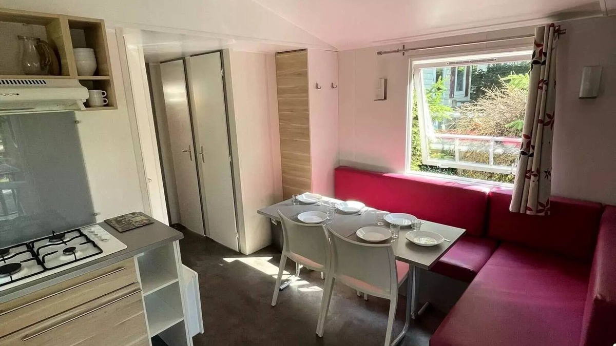 Ornans House | Camping Le Chanet* - Mobil Home Vauban 4 Rooms 6 People