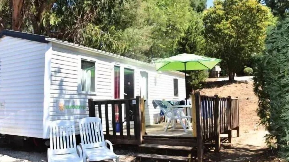 Guerard House | Camping Le Chêne Gris* - Classic 4-room mobile home for 6 people with air conditioning