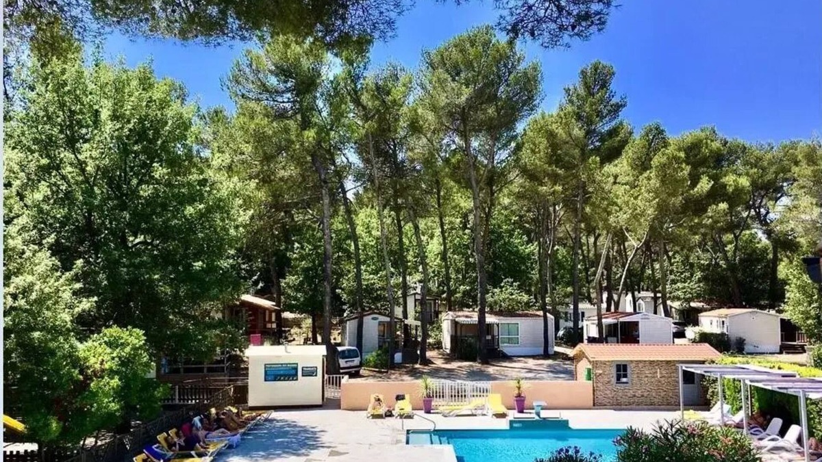 Peynier House | Camping le Devançon * - Mobile home Comfort DOMINO 5 people