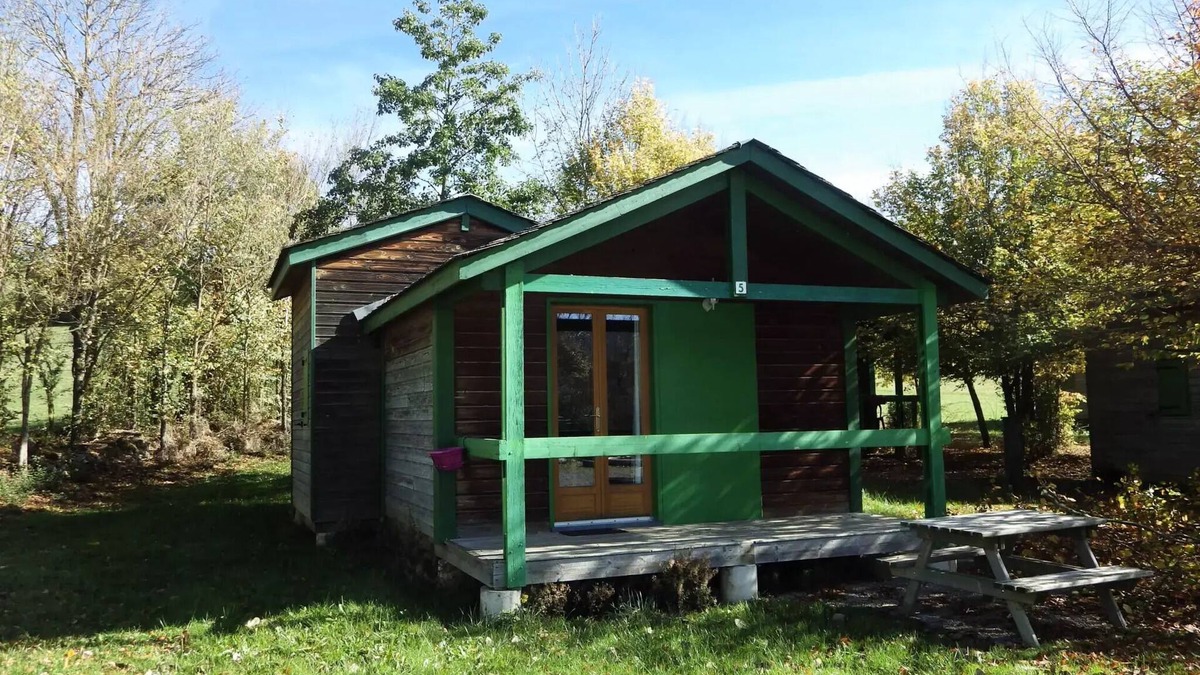Recoules-Previnquieres Ski Chalet | Camping Le Plô * - Chalet 2 persons