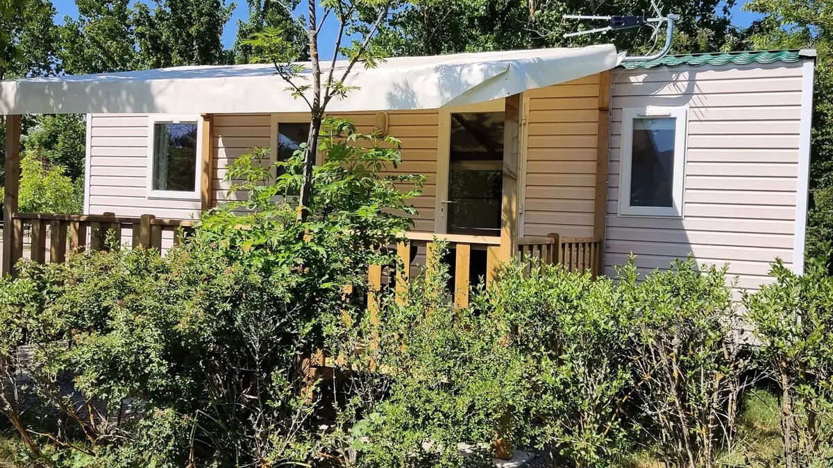 Recoules-Previnquieres House | Camping Le Plô * - MOBILEHOME 3 ROOMS 6 persons