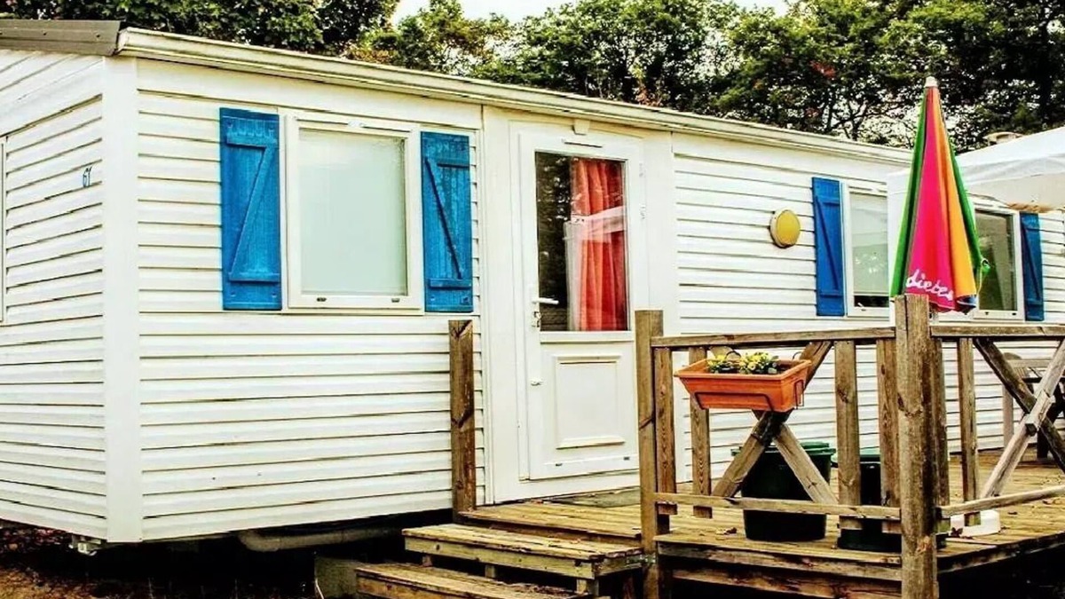 Verteillac House | Camping Le Pontis* - 3-room mobile home for 4 people