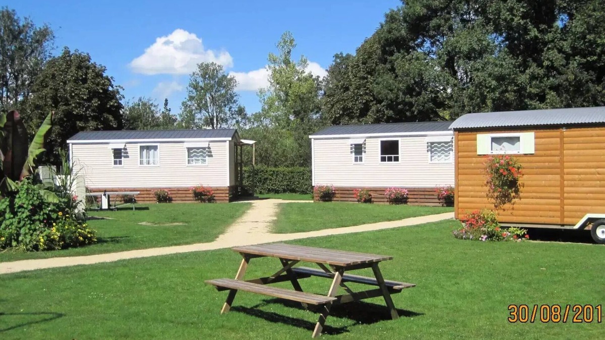 Vonnas House | Camping le Renom * - 3-room air-conditioned mobile home for 4/5 people