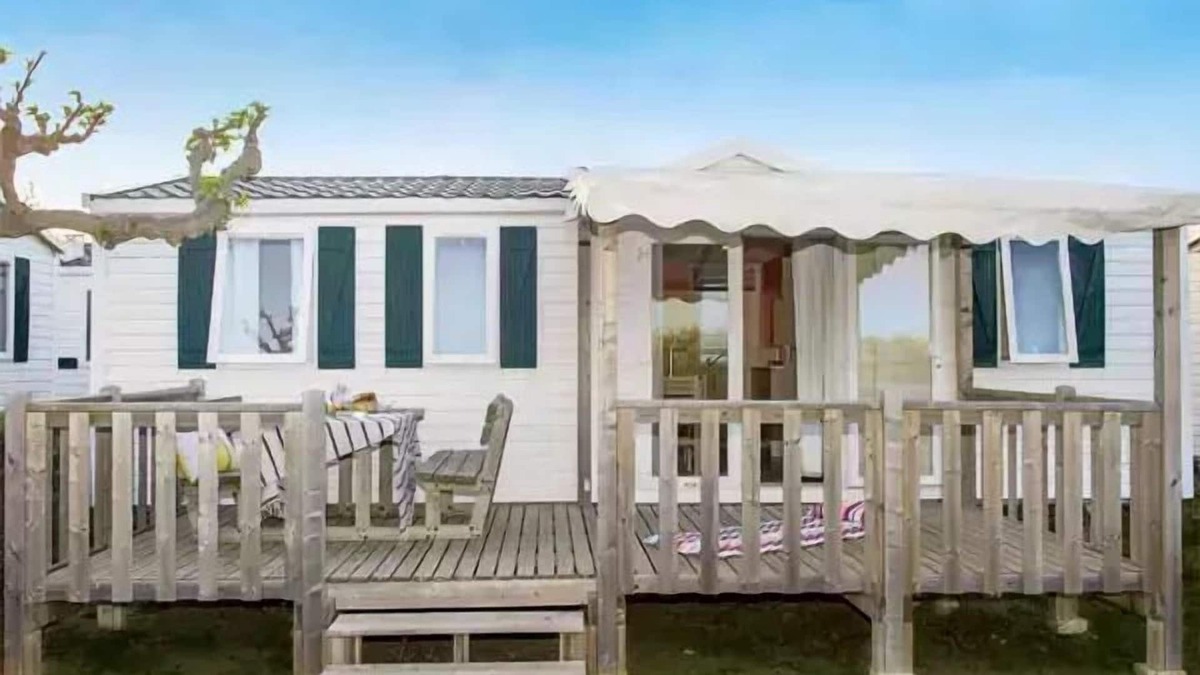 Lancieux House | Camping Le Villeu *** - Cozy 4-room mobile home for 6 people with air conditioning