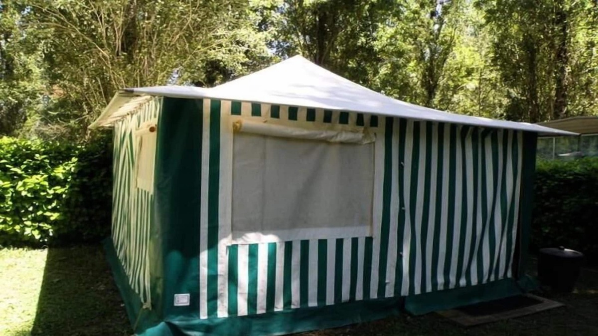 Beauville House | Camping Les 2 Lacs *** - Bungalow Toile Lagoon 3 Rooms 4 People