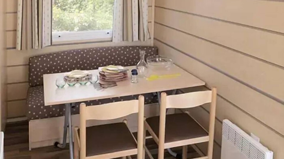 Plouharnel House | Camping Les Bruyères* - Mobile Home Venus 3 Rooms 4 People