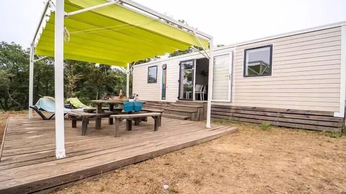 Laroque-des-Alberes House | Camping les Albères* - Mobile Home Duo 3 Rooms 4 People