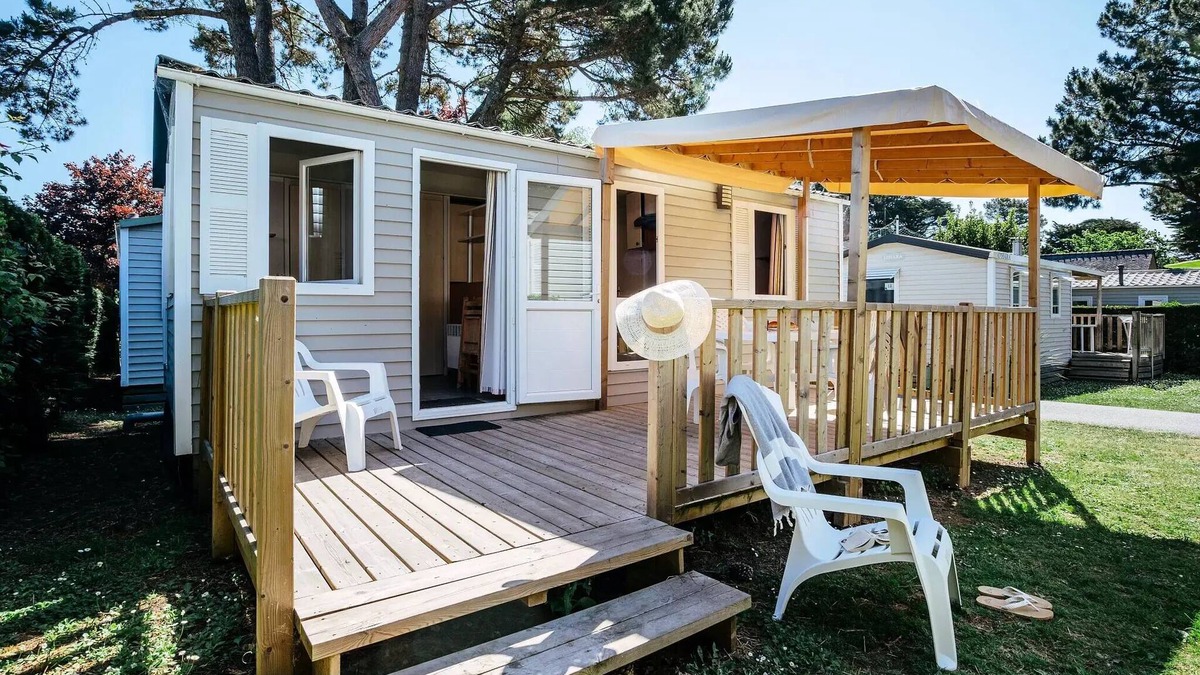 Carnac House | Camping Les Menhirs * - Mobil-home Classic 3 rooms 4 adults + 2 children