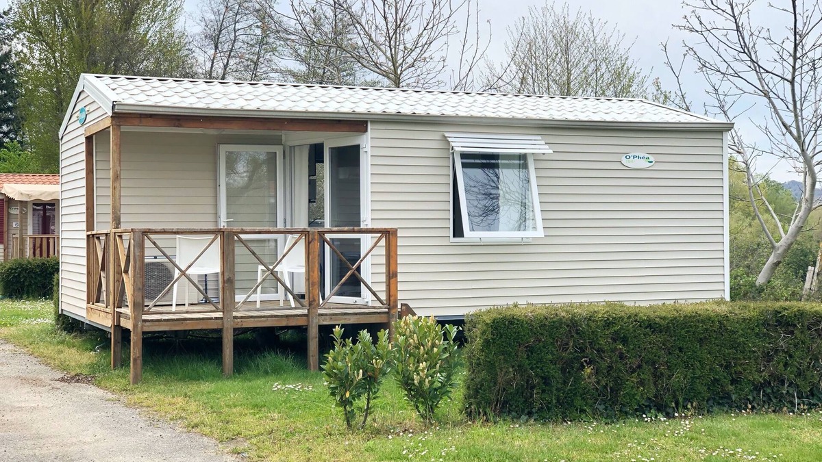 Mirepoix House | Camping Les Nysades 3 Étoiles