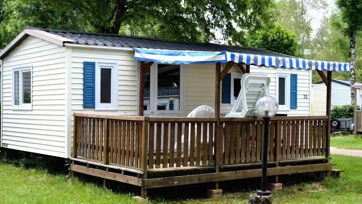 Pont-de-Poitte House | Camping Les Pêcheurs* - Comfort Cottage 3 Rooms 5 People