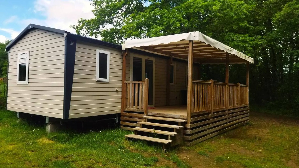 Saint-Gerons House | Camping Les Rives du lac Cantalès * - Mobile Home 3 Bedrooms Smala 8 people