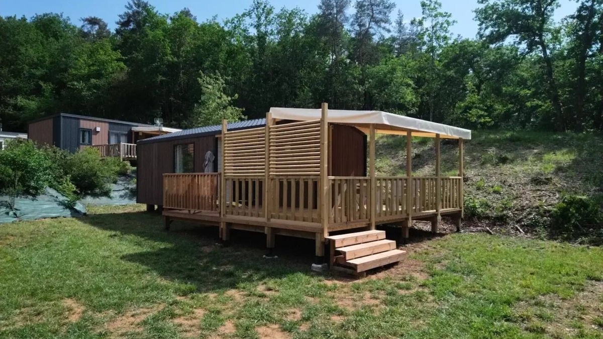 Thonac House | Camping maeva Escapades La Castillonderie * - Comfort Mobile Home 3 Rooms 4 People Air Conditioned + TV