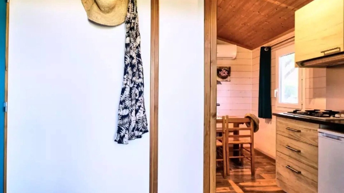Recoubeau-Jansac House | Camping maeva Escapades Le Couriou * - Cozy 2 Room Chalet 2 People Air Conditioned