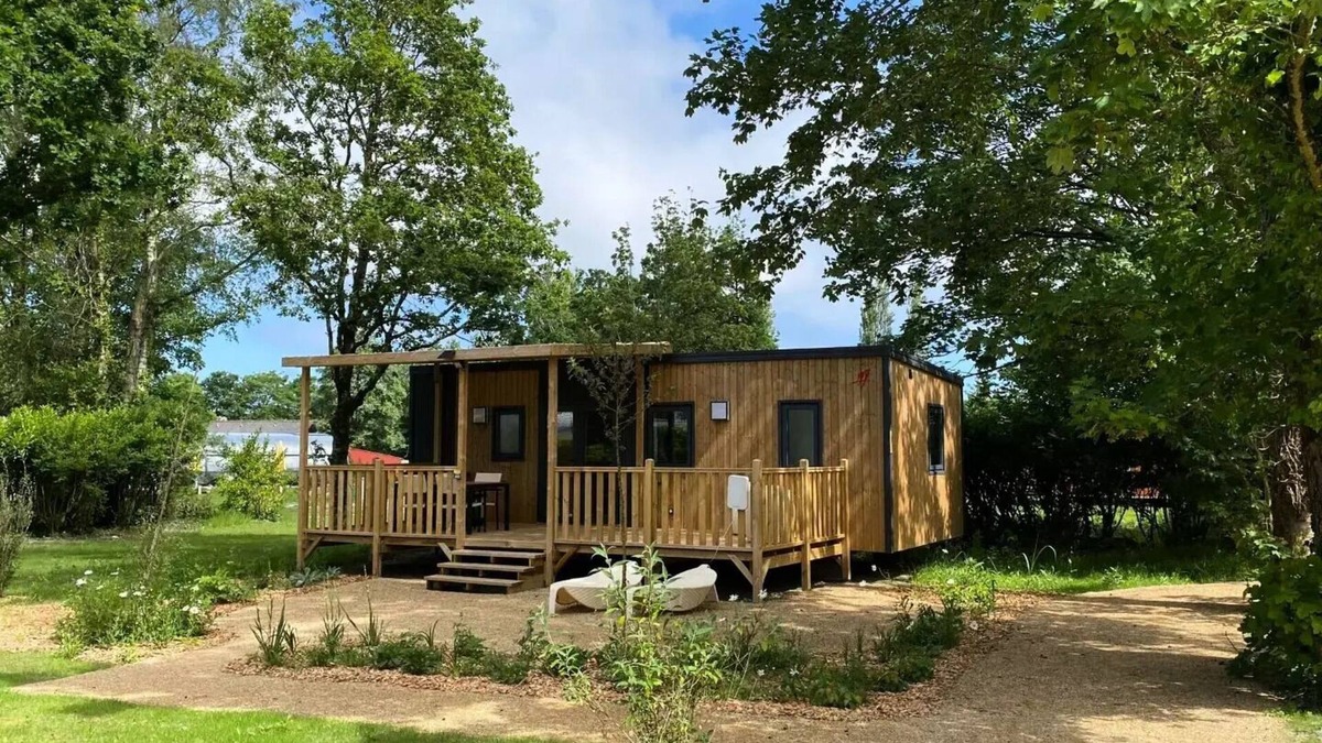 Plougasnou House | Camping maeva Respire Le Domaine de Mesqueau * - Lodge PREMIUM 3 Rooms 4 People + TV